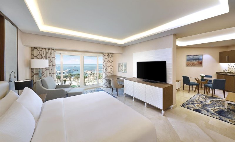 Junior Family Sea View Suite