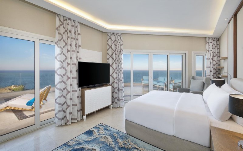 Plaza Suite Sea View(One Bedroom Suite)
