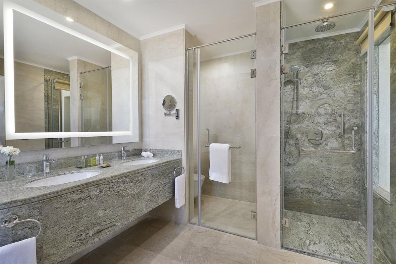 Plaza Suite Sea View(One Bedroom Suite)