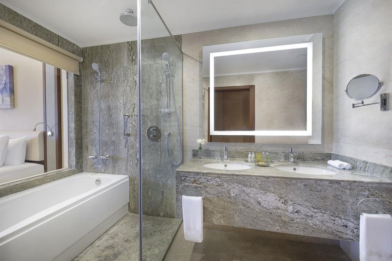 Deluxe Sea View Room