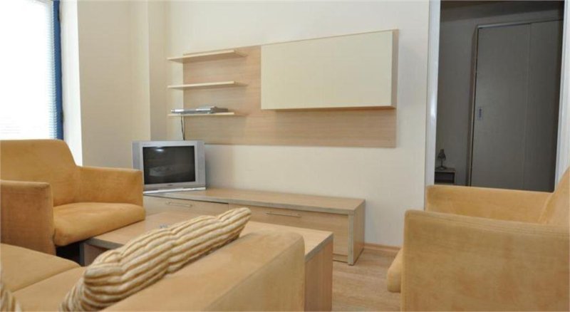 Napospart utazás Holiday Complex Rainbow 2