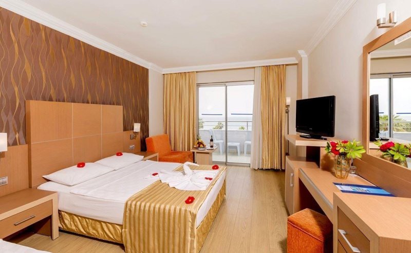 Standard Room Land View