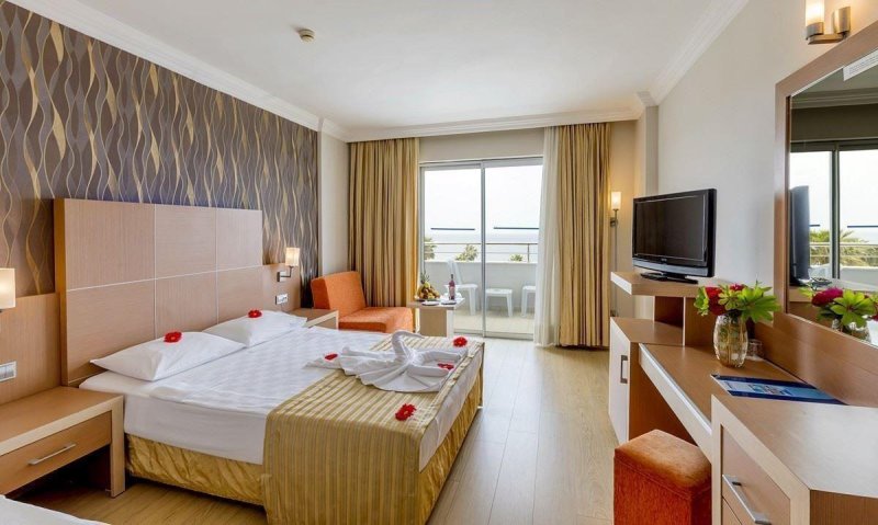 Standard Room Land View