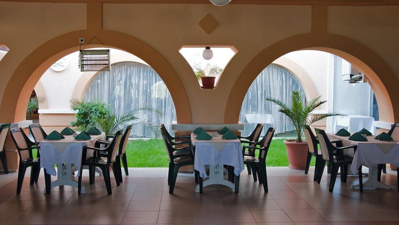 Holiday Village Napospart
