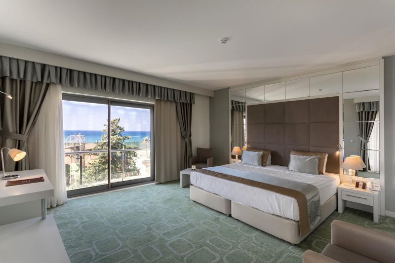 Resort Suite