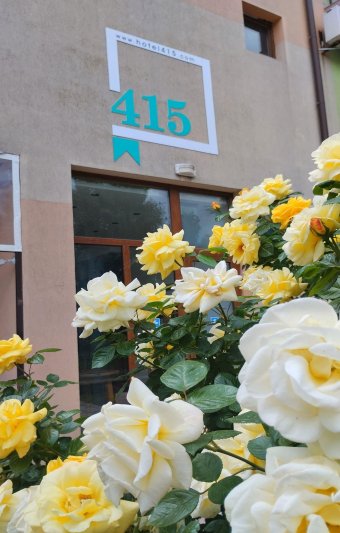 Napospart utazás Hotel 415