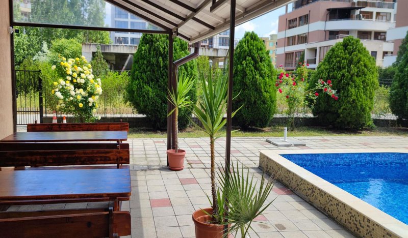 Napospart utazás Hotel 415