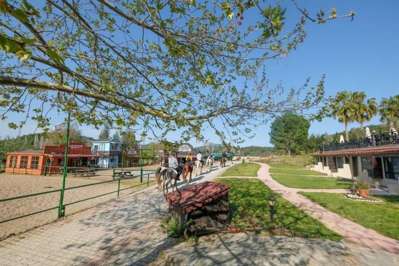 Kemer utazás Hotel Berke Ranch Nature