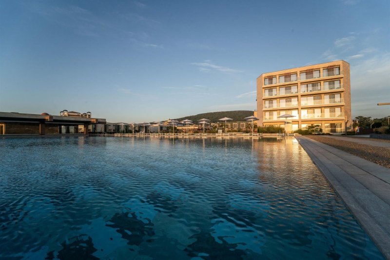 Napospart utazás Hvd Reina Del Mar