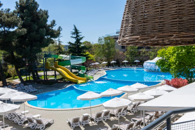 iHotel Napospart