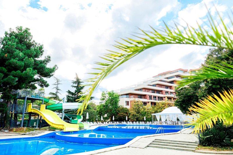 iHotel Napospart