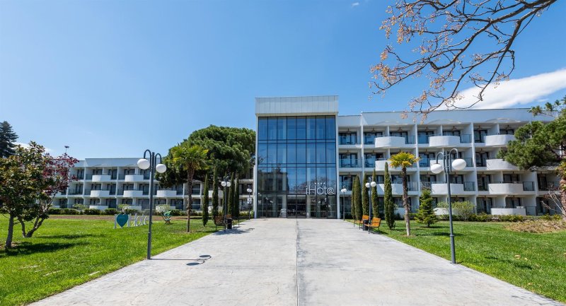 iHotel Napospart