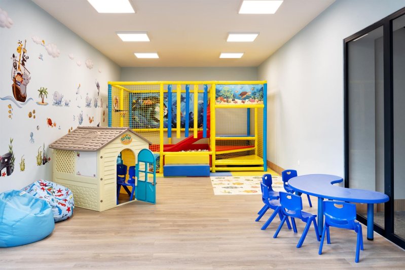 Four Points By Sheraton (ex.globus) Napospart
