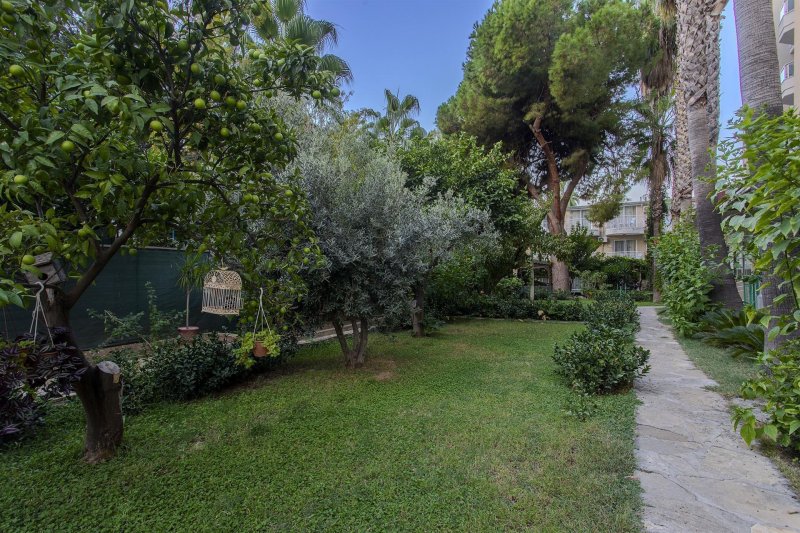 Alanya utazás Incekum Su Hotel