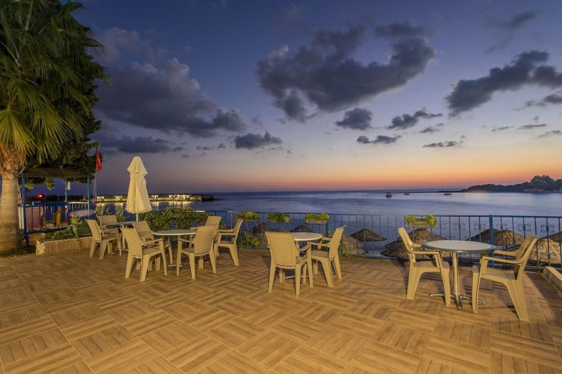 Alanya utazás Incekum Su Hotel