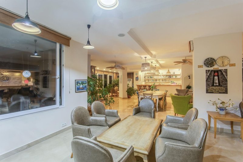 Alanya utazás Incekum Su Hotel