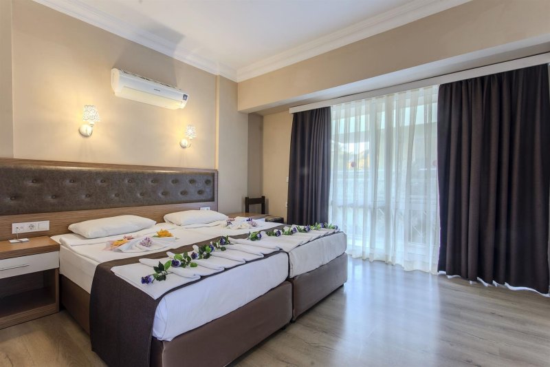 Family Room 2 Bedrooms