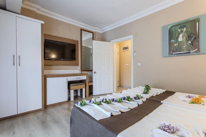 Family Room 2 Bedrooms