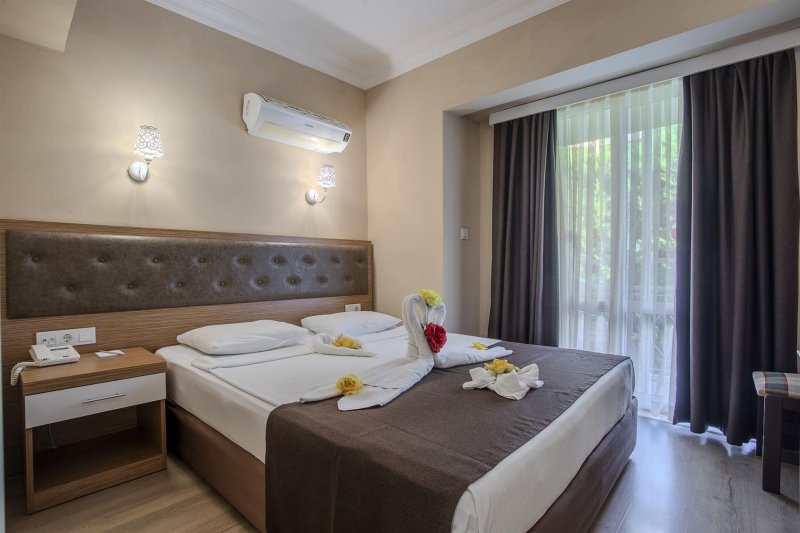 Family Room 2 Bedrooms