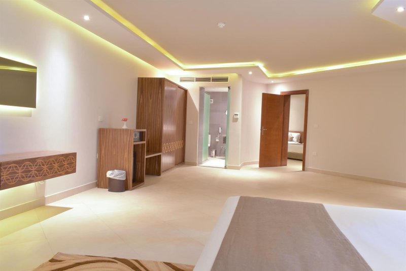 Superior Family Pool View Room