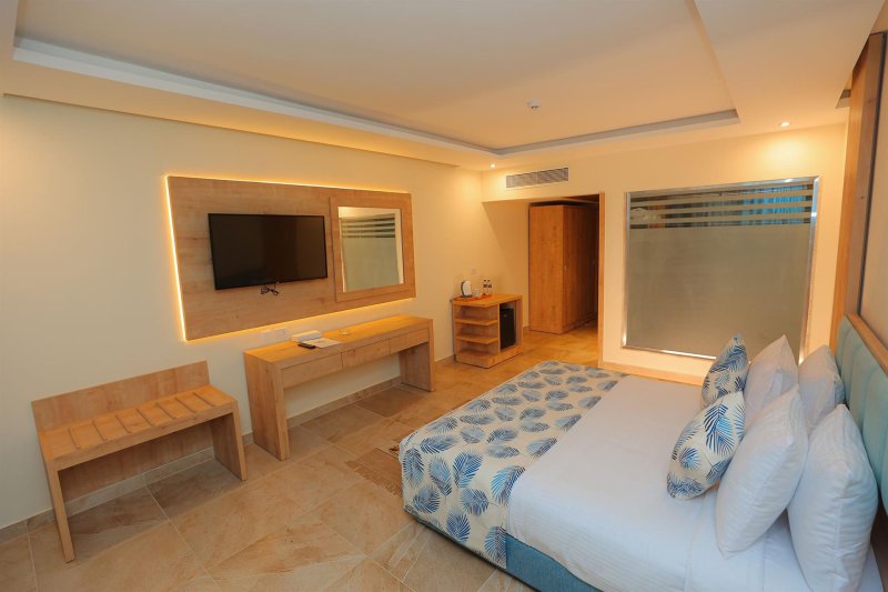 Deluxe Garden View Room