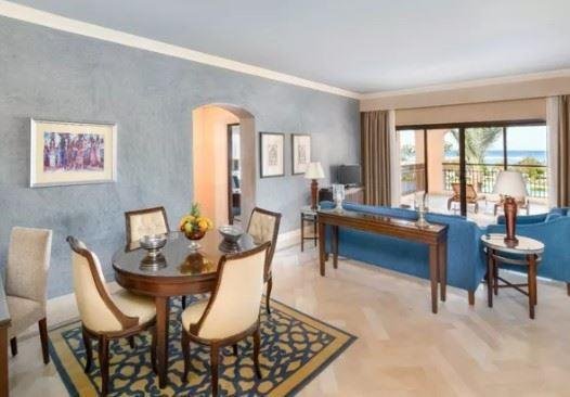 Executive Suite Sea View