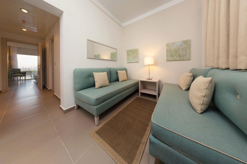 Family Garden View Room