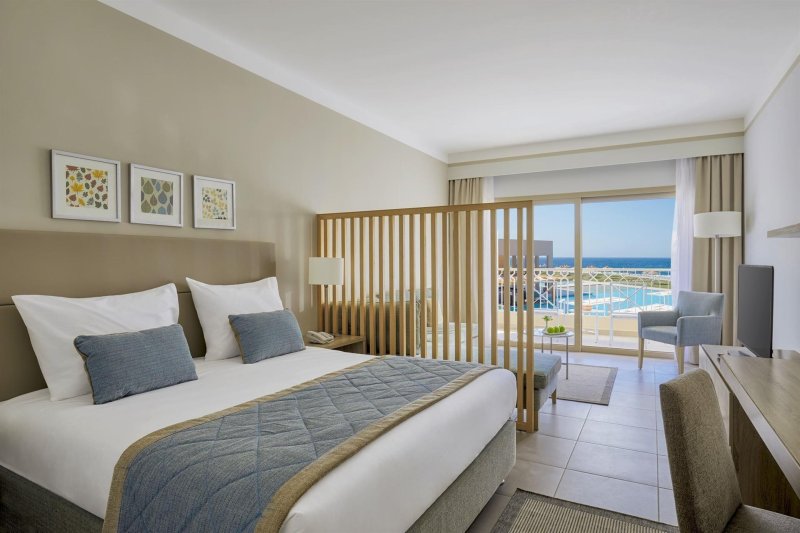 Deluxe Sea View Room