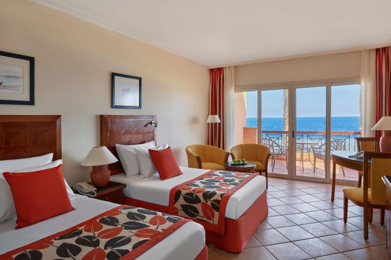 Superior Front Sea View Room