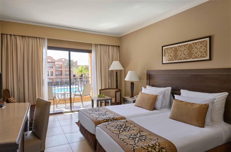 Superior Pool View Room