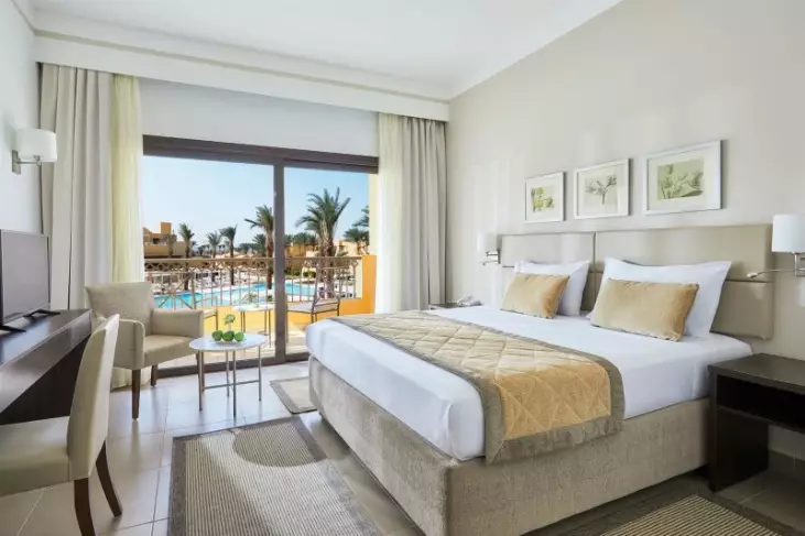 Superior Pool View Room