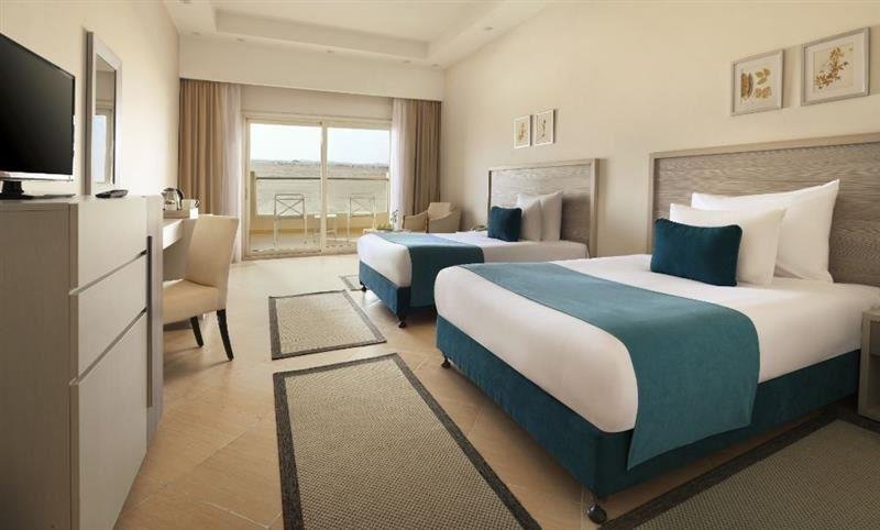 DELUXE DESERT VIEW ROOM