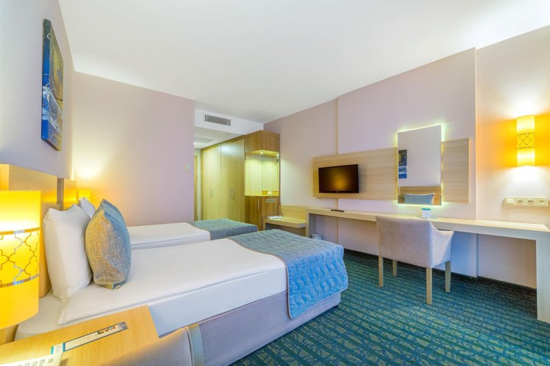 Moonlight Land View Without Balcony