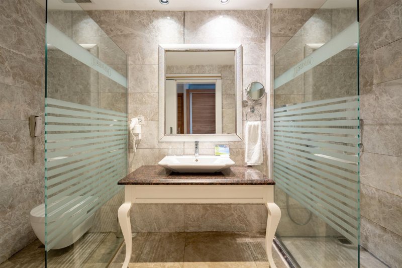 Theodora Block Standard Room