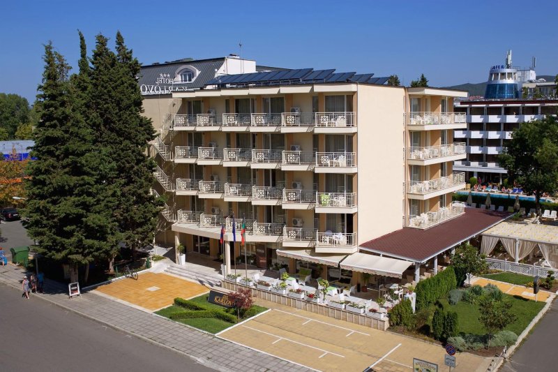 Napospart utazás Karlovo