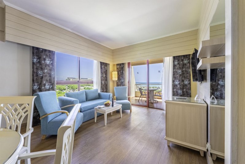 Suite Room