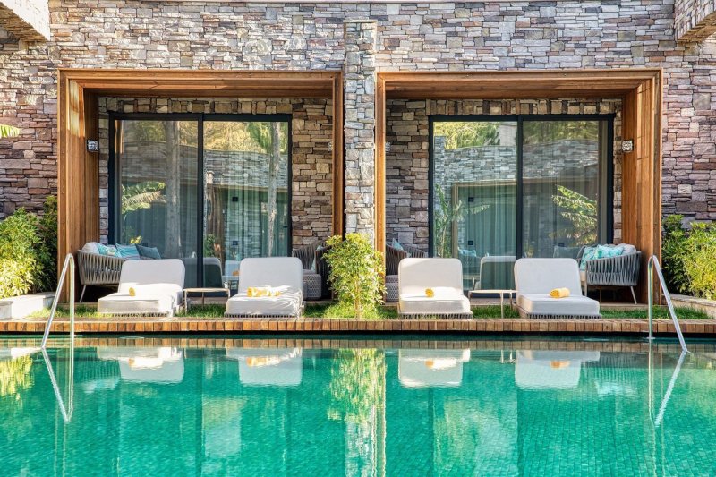 Luxury Lagoon Suite