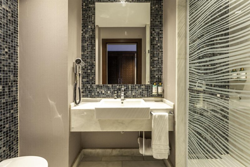 Duplex Swim Up Suite