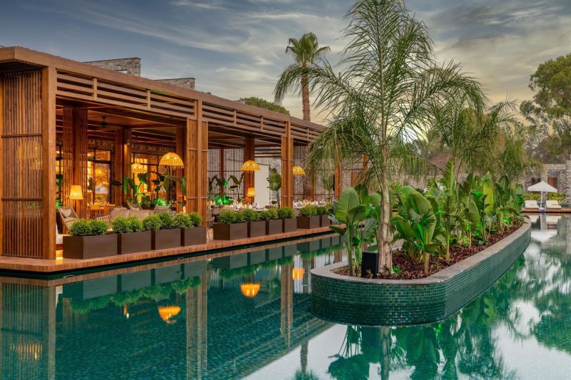Luxury Lagoon Suite