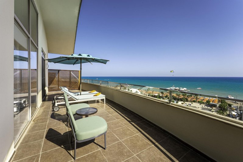 Palazzo Suite Sea View