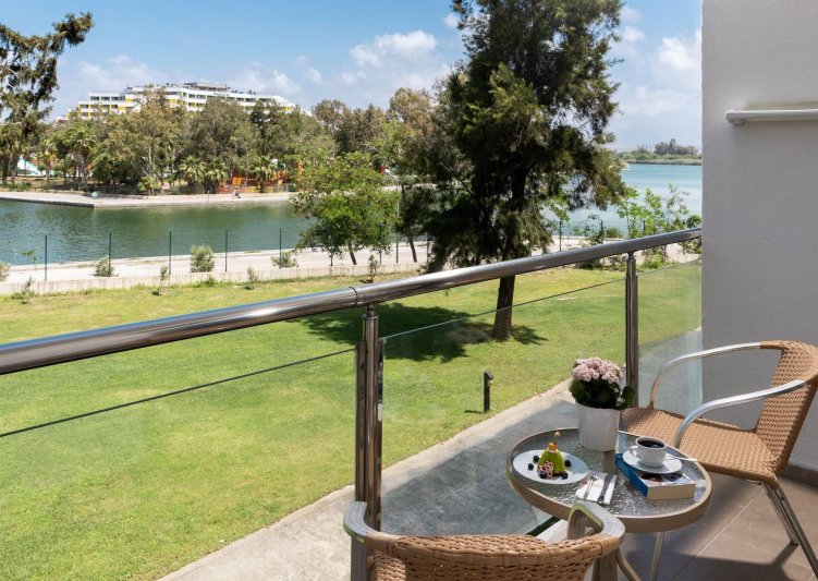 Superior Room Lake View