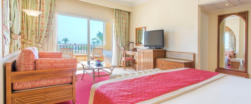 Laguna Club Room