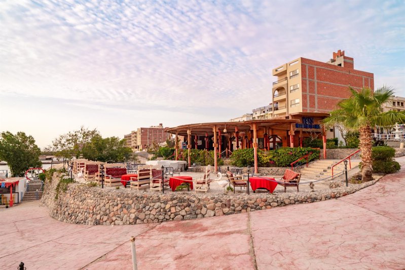 Kingtut Aqua Park Beach Resort Hurghada