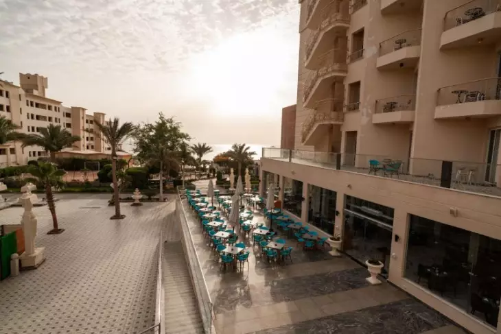 Kingtut Aqua Park Beach Resort Hurghada