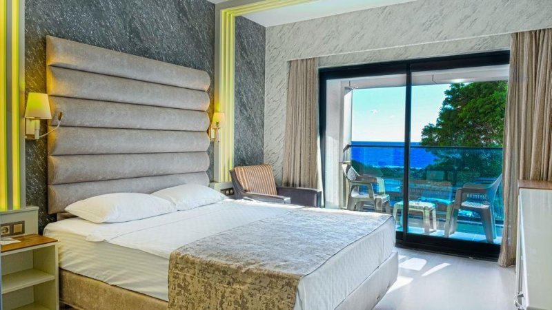 Family Room 2 Bedrooms