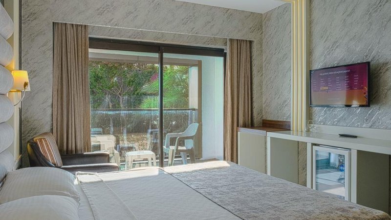 Family Room 2 Bedrooms