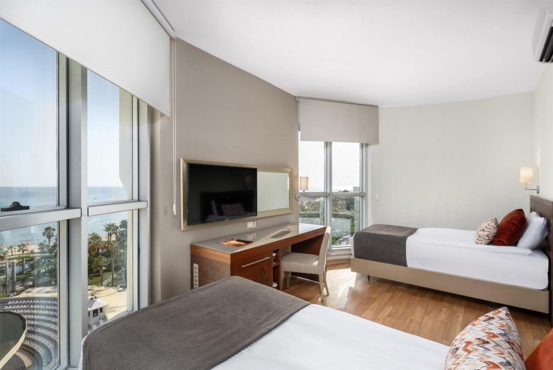 Family Room Sea View