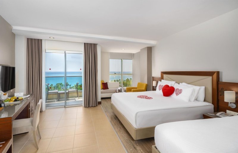 Junior Suite Sea View Room