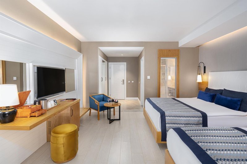 Jacuzzi Terrace Sea View