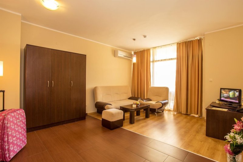 Napospart utazás Laguna Park & Aqua Club